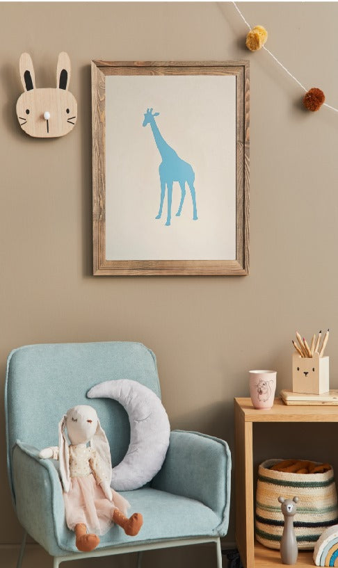 GRACEFUL GIRAFFE
