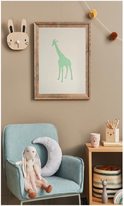 GRACEFUL GIRAFFE